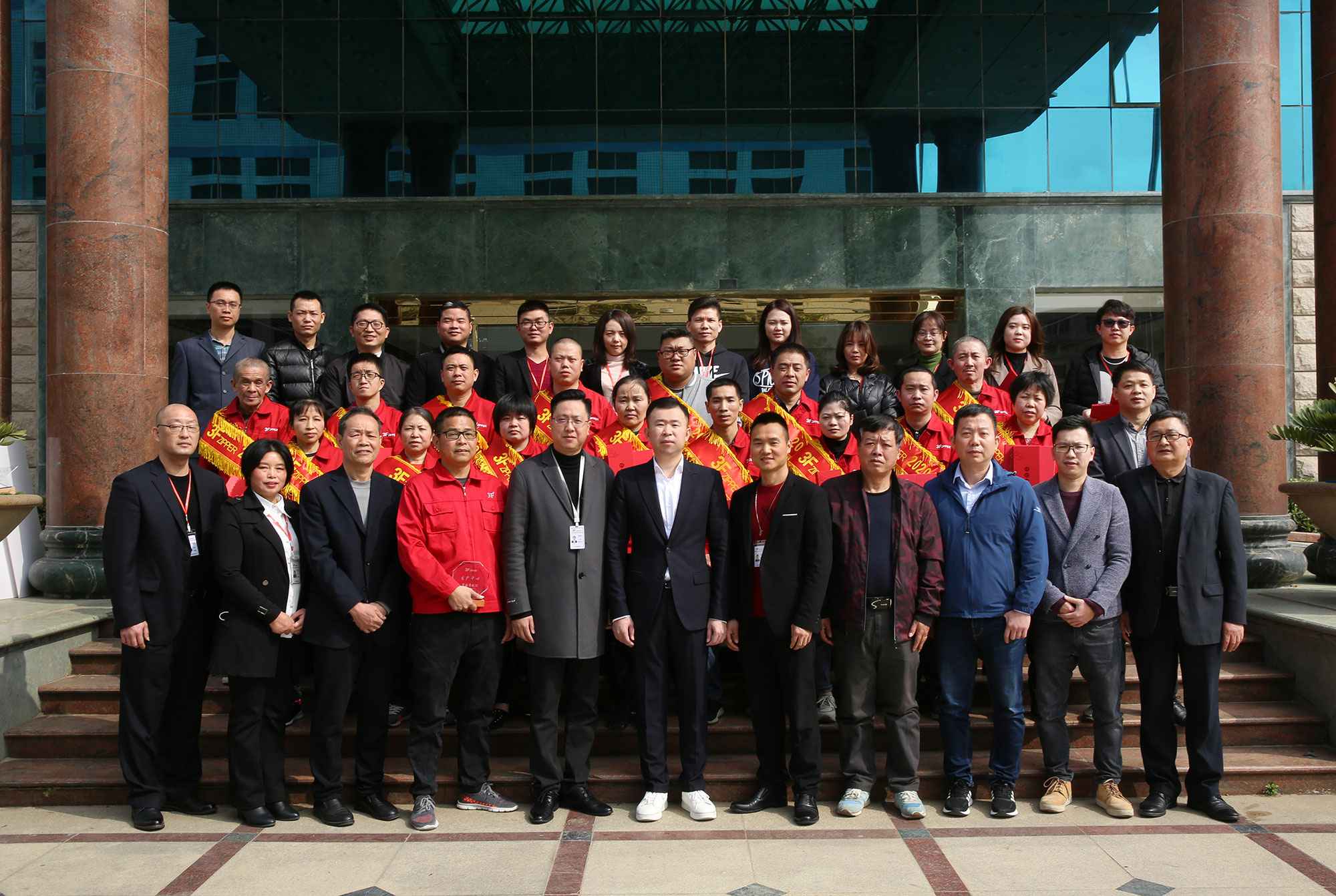 3F米乐登陆入口-米乐online(中国)召开2020年度经营总结暨表彰大会